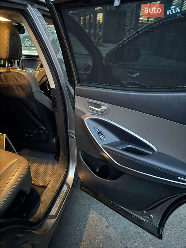 Внедорожник / Кроссовер Hyundai Santa FE 2014 в Чернигове