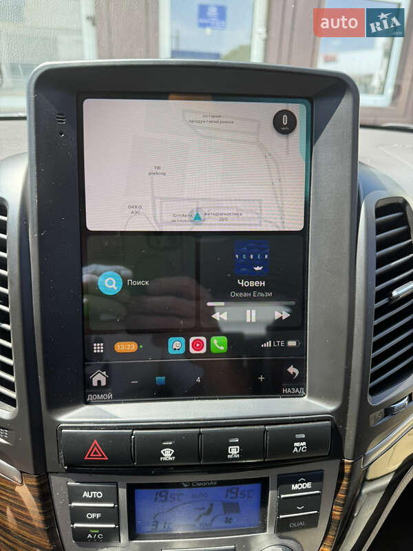 Позашляховик / Кросовер Hyundai Santa FE 2012 в Кривому Розі