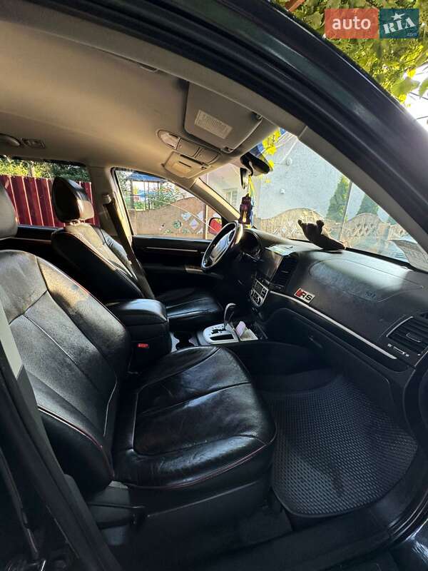 Позашляховик / Кросовер Hyundai Santa FE 2007 в Чернівцях