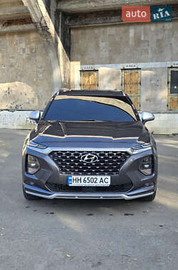 Позашляховик / Кросовер Hyundai Santa FE 2018 в Чернівцях