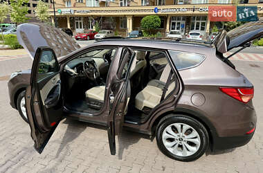 Внедорожник / Кроссовер Hyundai Santa FE 2014 в Киеве