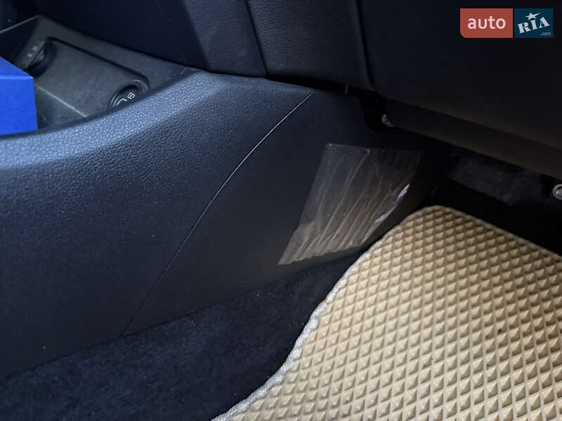 Позашляховик / Кросовер Hyundai Santa FE 2021 в Києві