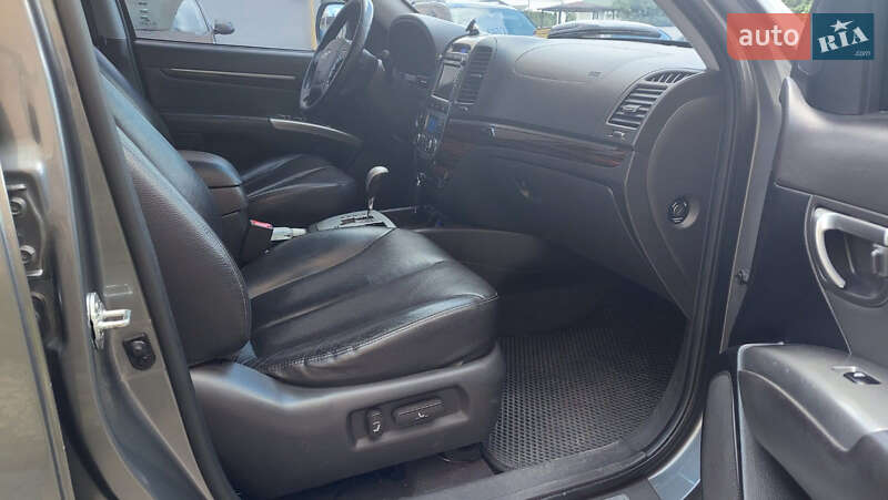 Позашляховик / Кросовер Hyundai Santa FE 2012 в Києві