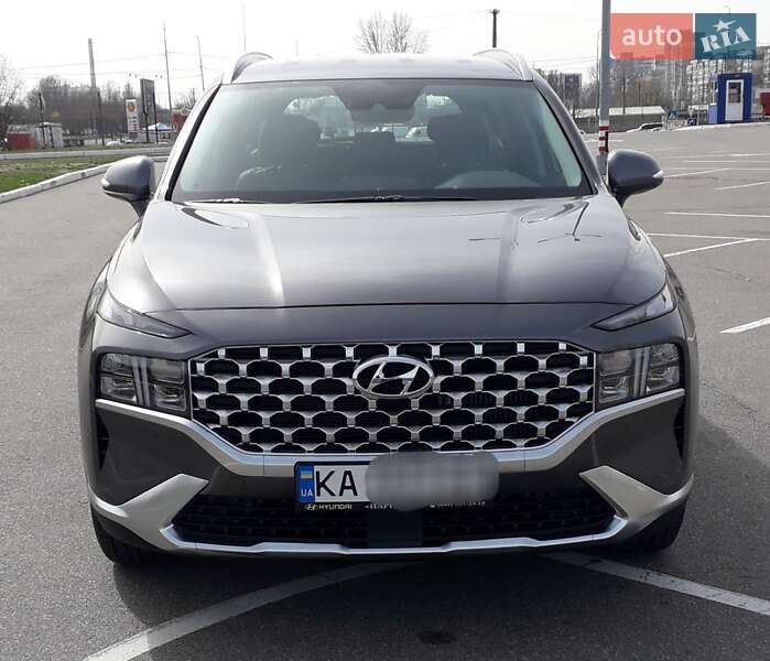Внедорожник / Кроссовер Hyundai Santa FE 2022 в Киеве