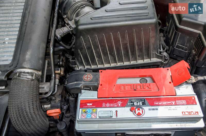 Внедорожник / Кроссовер Hyundai Santa FE 2008 в Смыге
