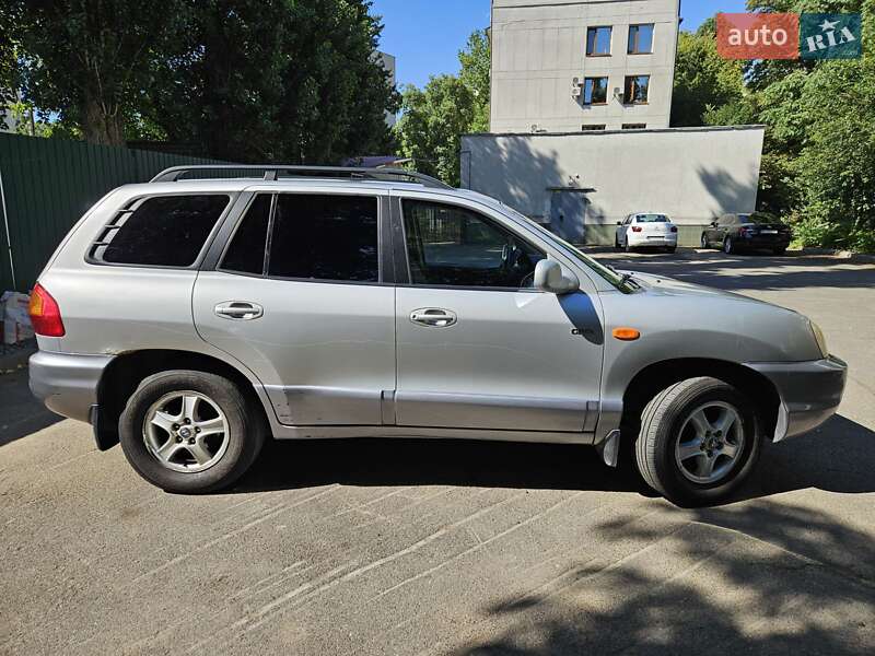 Внедорожник / Кроссовер Hyundai Santa FE 2004 в Одессе