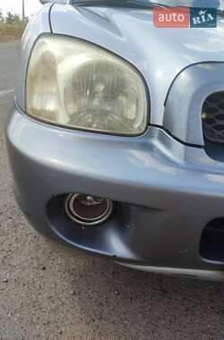 Внедорожник / Кроссовер Hyundai Santa FE 2004 в 
