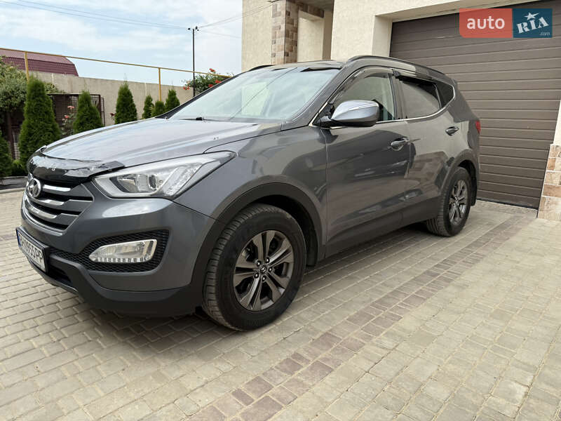 Позашляховик / Кросовер Hyundai Santa FE 2014 в Одесі
