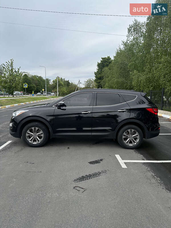 Позашляховик / Кросовер Hyundai Santa FE 2014 в Білогородці