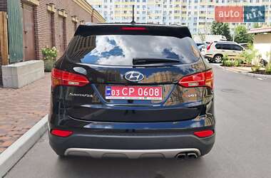 Внедорожник / Кроссовер Hyundai Santa FE 2014 в 