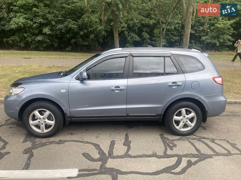 Позашляховик / Кросовер Hyundai Santa FE 2008 в Києві
