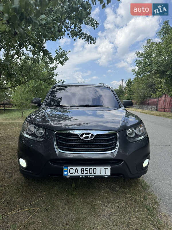Позашляховик / Кросовер Hyundai Santa FE 2010 в Черкасах фото 4 Позашляховик / Кросовер Hyundai Santa FE 2010 в Черкасах