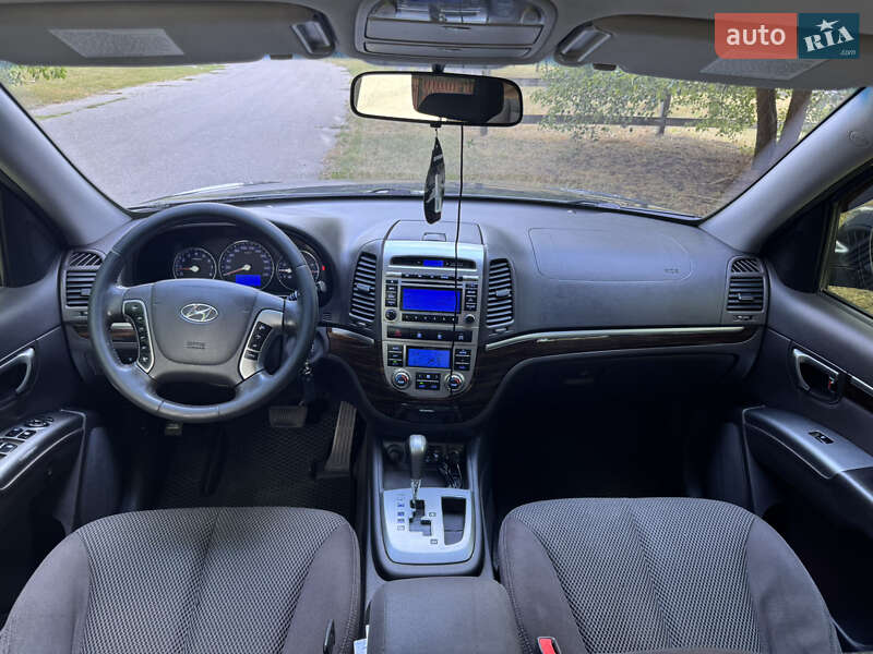 Позашляховик / Кросовер Hyundai Santa FE 2010 в Черкасах фото 14 Позашляховик / Кросовер Hyundai Santa FE 2010 в Черкасах
