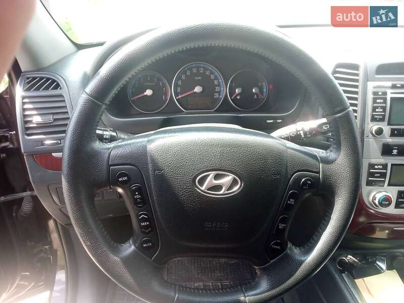 Внедорожник / Кроссовер Hyundai Santa FE 2008 в Кременце