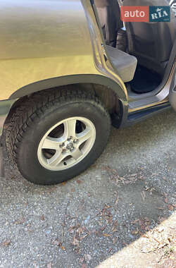 Внедорожник / Кроссовер Hyundai Santa FE 2001 в 