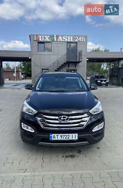 Внедорожник / Кроссовер Hyundai Santa FE 2015 в Калуше