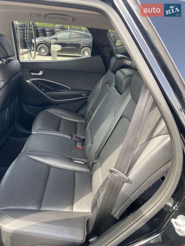 Внедорожник / Кроссовер Hyundai Santa FE 2014 в Калуше