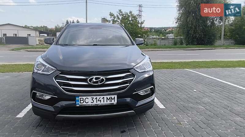 Позашляховик / Кросовер Hyundai Santa FE 2016 в Трускавці