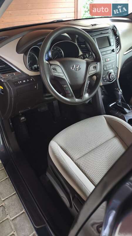 Позашляховик / Кросовер Hyundai Santa FE 2016 в Трускавці