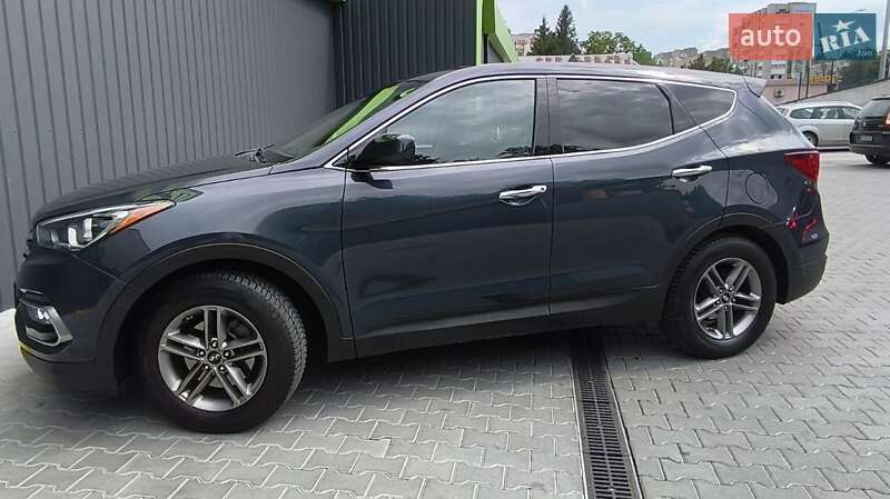 Позашляховик / Кросовер Hyundai Santa FE 2016 в Трускавці