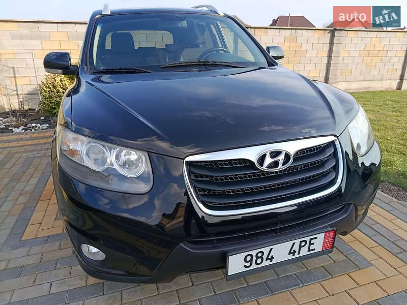 Позашляховик / Кросовер Hyundai Santa FE 2010 в Луцьку