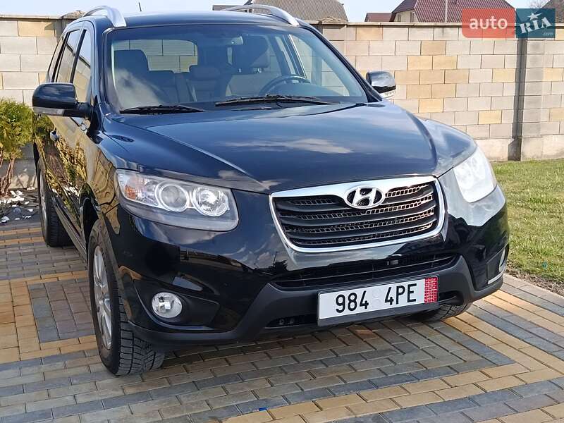 Позашляховик / Кросовер Hyundai Santa FE 2010 в Луцьку