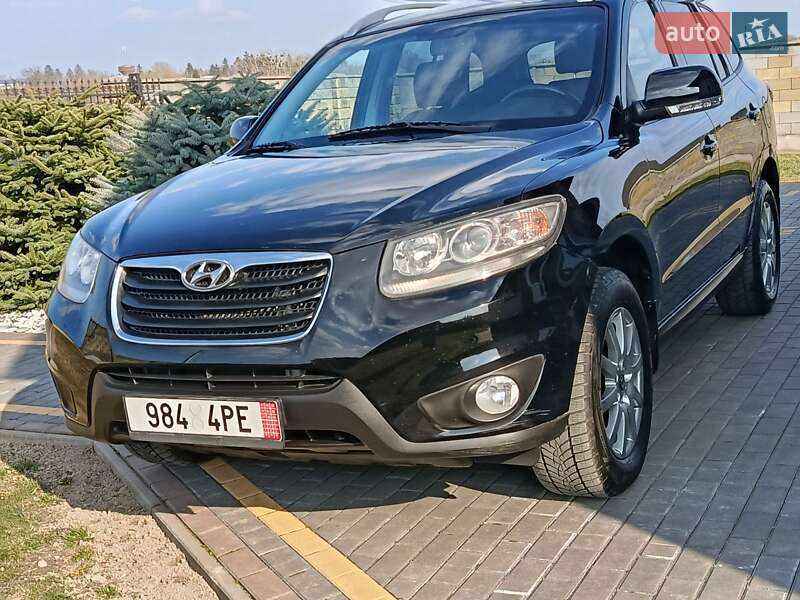 Позашляховик / Кросовер Hyundai Santa FE 2010 в Луцьку
