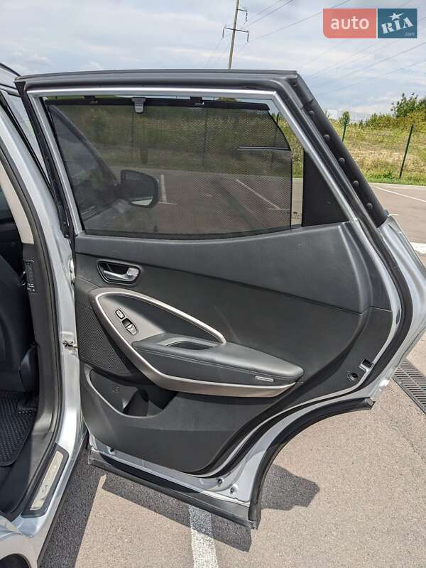 Позашляховик / Кросовер Hyundai Santa FE 2014 в Рівному