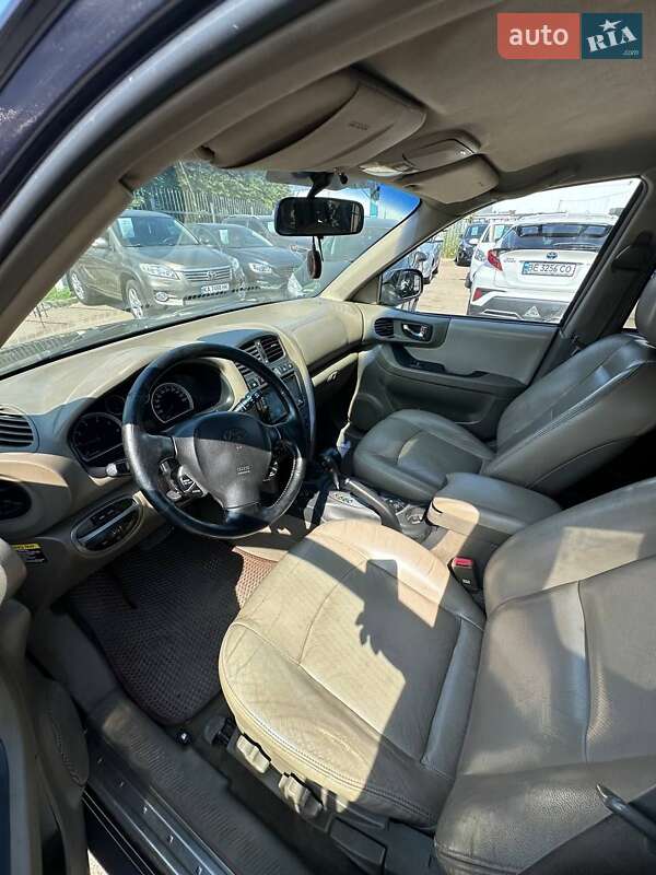Позашляховик / Кросовер Hyundai Santa FE 2005 в Києві