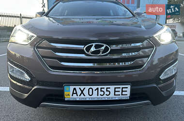 Внедорожник / Кроссовер Hyundai Santa FE 2014 в 