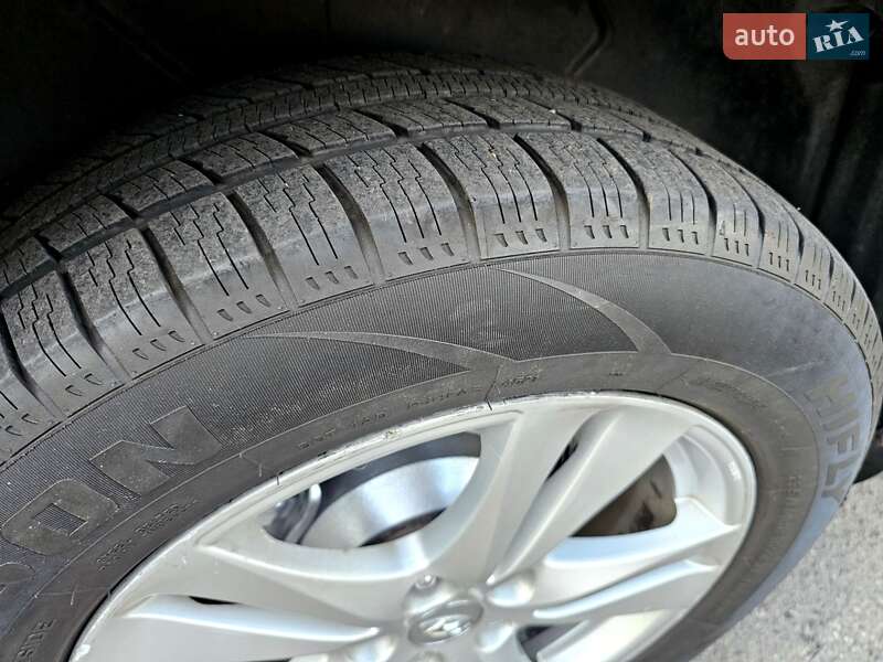 Позашляховик / Кросовер Hyundai Santa FE 2010 в Одесі фото 13 Позашляховик / Кросовер Hyundai Santa FE 2010 в Одесі