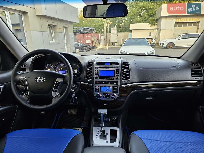 Позашляховик / Кросовер Hyundai Santa FE 2010 в Одесі фото 18 Позашляховик / Кросовер Hyundai Santa FE 2010 в Одесі