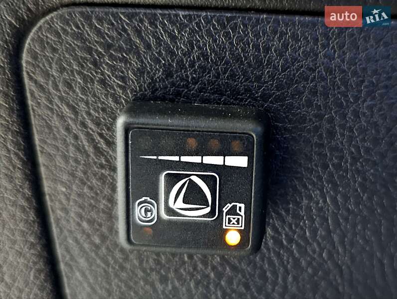 Позашляховик / Кросовер Hyundai Santa FE 2010 в Одесі фото 21 Позашляховик / Кросовер Hyundai Santa FE 2010 в Одесі