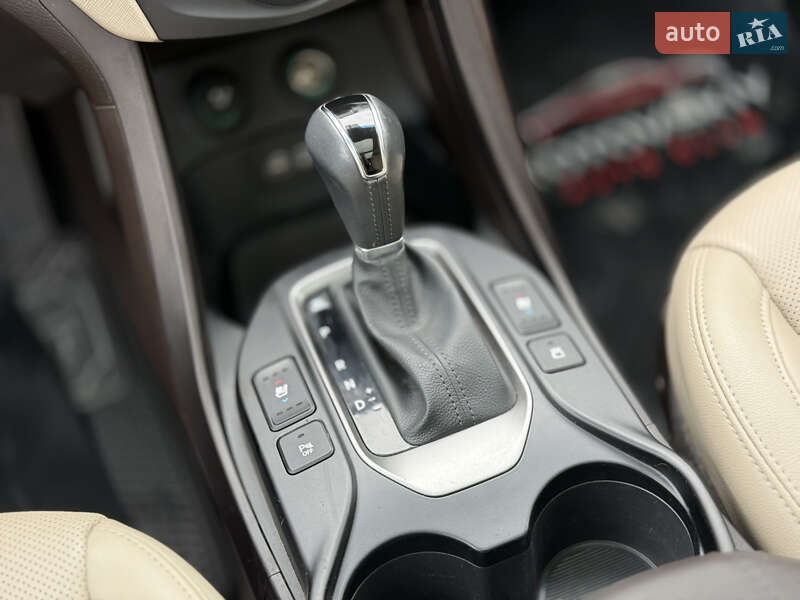 Позашляховик / Кросовер Hyundai Santa FE 2017 в Одесі