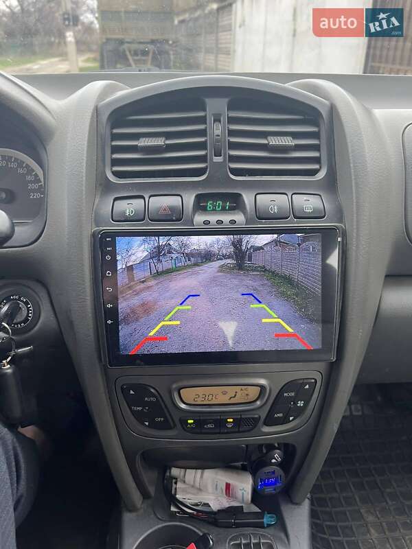 Внедорожник / Кроссовер Hyundai Santa FE 2005 в Харькове фото 5 Внедорожник / Кроссовер Hyundai Santa FE 2005 в Харькове