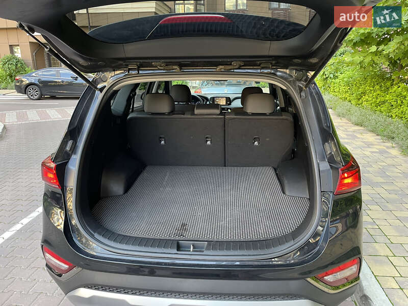 Позашляховик / Кросовер Hyundai Santa FE 2018 в Чернігові