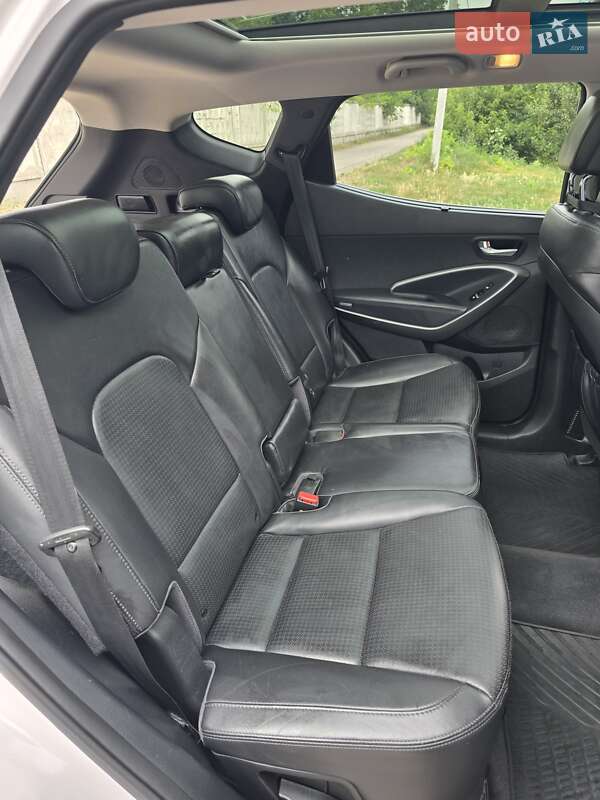 Позашляховик / Кросовер Hyundai Santa FE 2012 в Вінниці