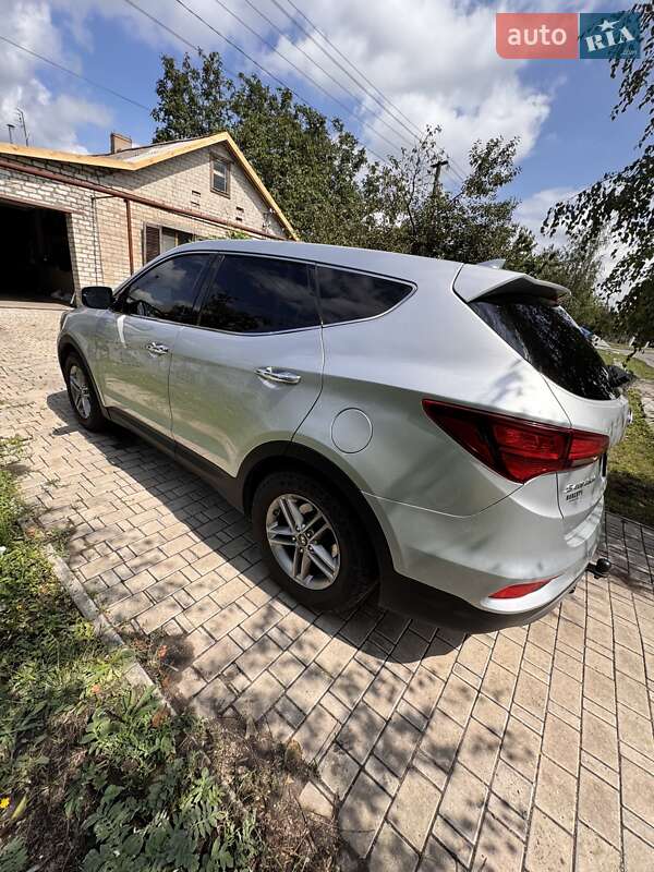 Позашляховик / Кросовер Hyundai Santa FE 2016 в Запоріжжі фото 7 Позашляховик / Кросовер Hyundai Santa FE 2016 в Запоріжжі