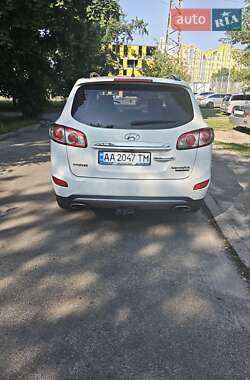 Позашляховик / Кросовер Hyundai Santa FE 2011 в Києві