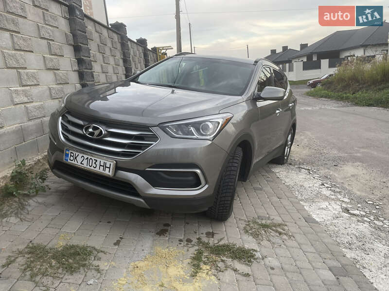 Позашляховик / Кросовер Hyundai Santa FE 2018 в Рівному