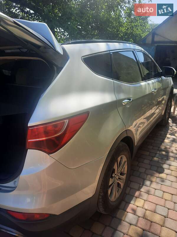Внедорожник / Кроссовер Hyundai Santa FE 2013 в Кременце