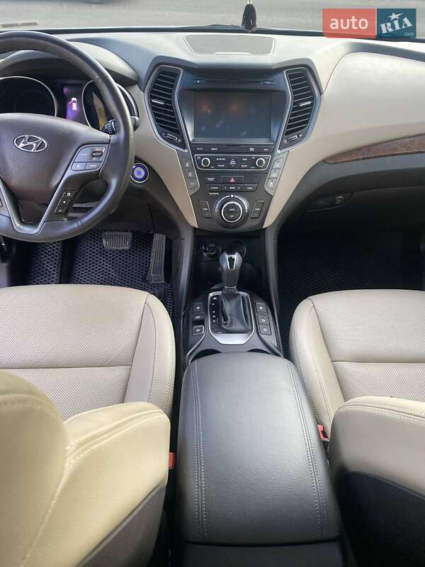Позашляховик / Кросовер Hyundai Santa FE 2017 в Одесі