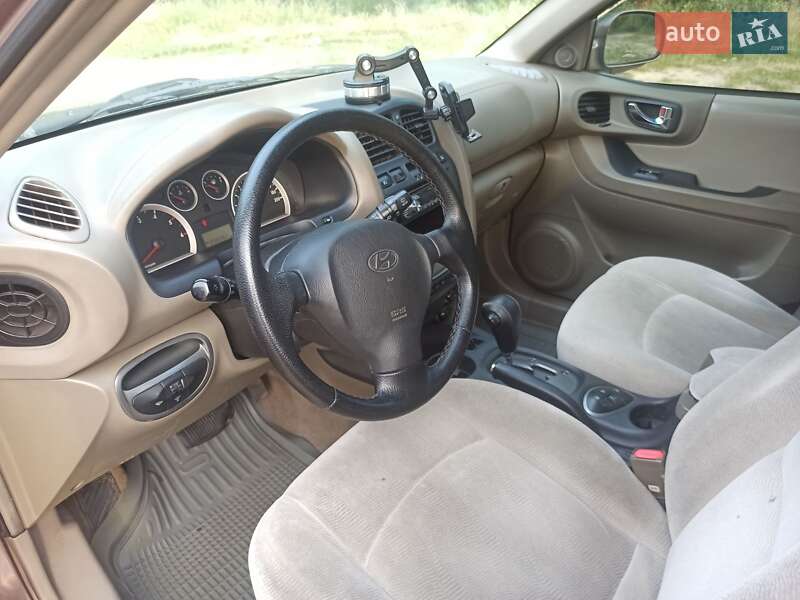 Позашляховик / Кросовер Hyundai Santa FE 2005 в Києві