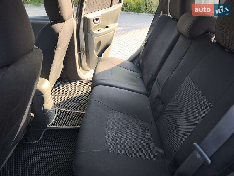 Внедорожник / Кроссовер Hyundai Santa FE 2004 в Жмеринке