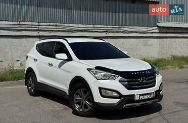 Внедорожник / Кроссовер Hyundai Santa FE 2014 в Киеве