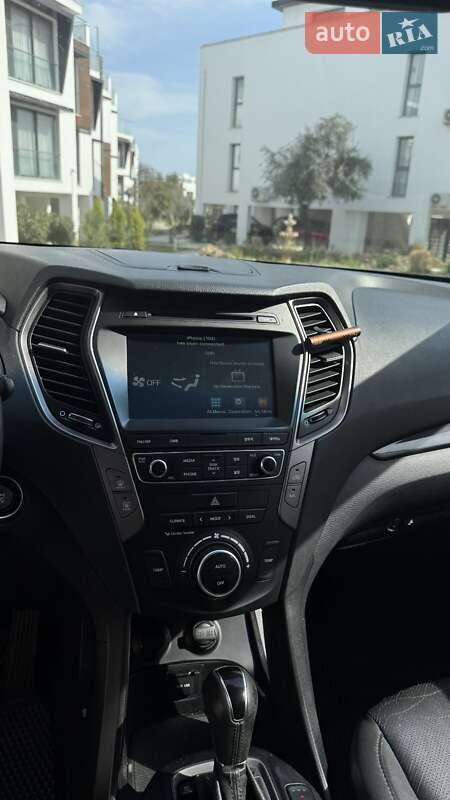 Позашляховик / Кросовер Hyundai Santa FE 2015 в Одесі