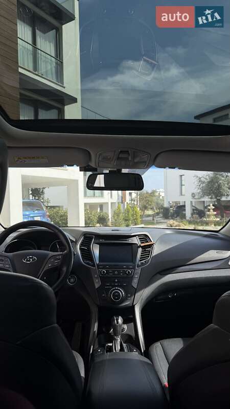 Позашляховик / Кросовер Hyundai Santa FE 2015 в Одесі