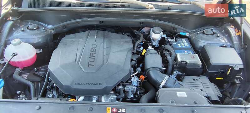 Внедорожник / Кроссовер Hyundai Santa FE 2021 в Киеве