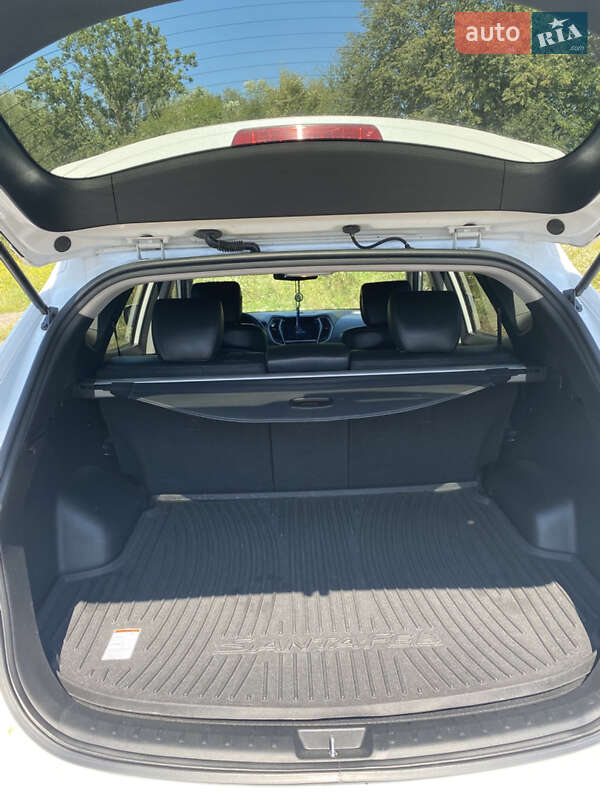 Позашляховик / Кросовер Hyundai Santa FE 2013 в Рогатині