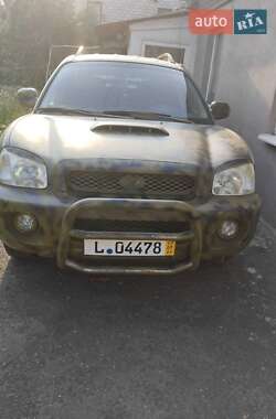 Внедорожник / Кроссовер Hyundai Santa FE 2003 в Днепре